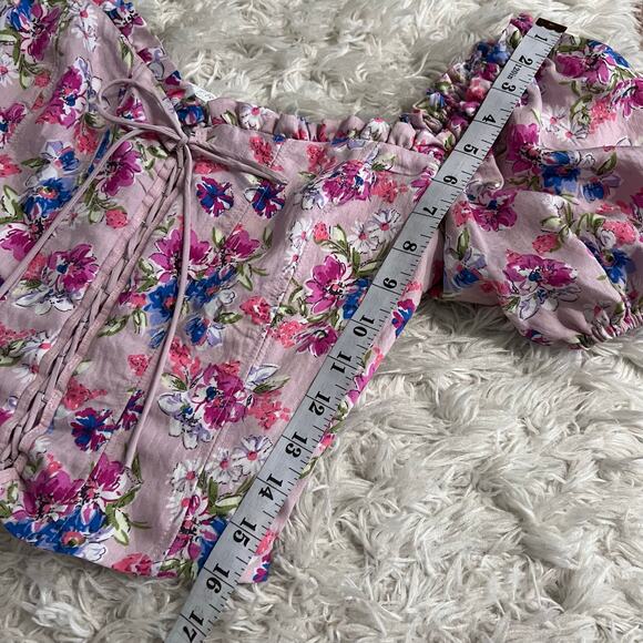 ASTR The Label Lace Up Multicolor Floral Puff Sleeve Top Size S - Picture 9 of 9